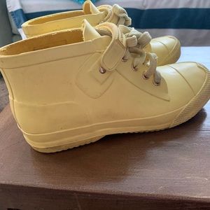 London fog yellow rain boots